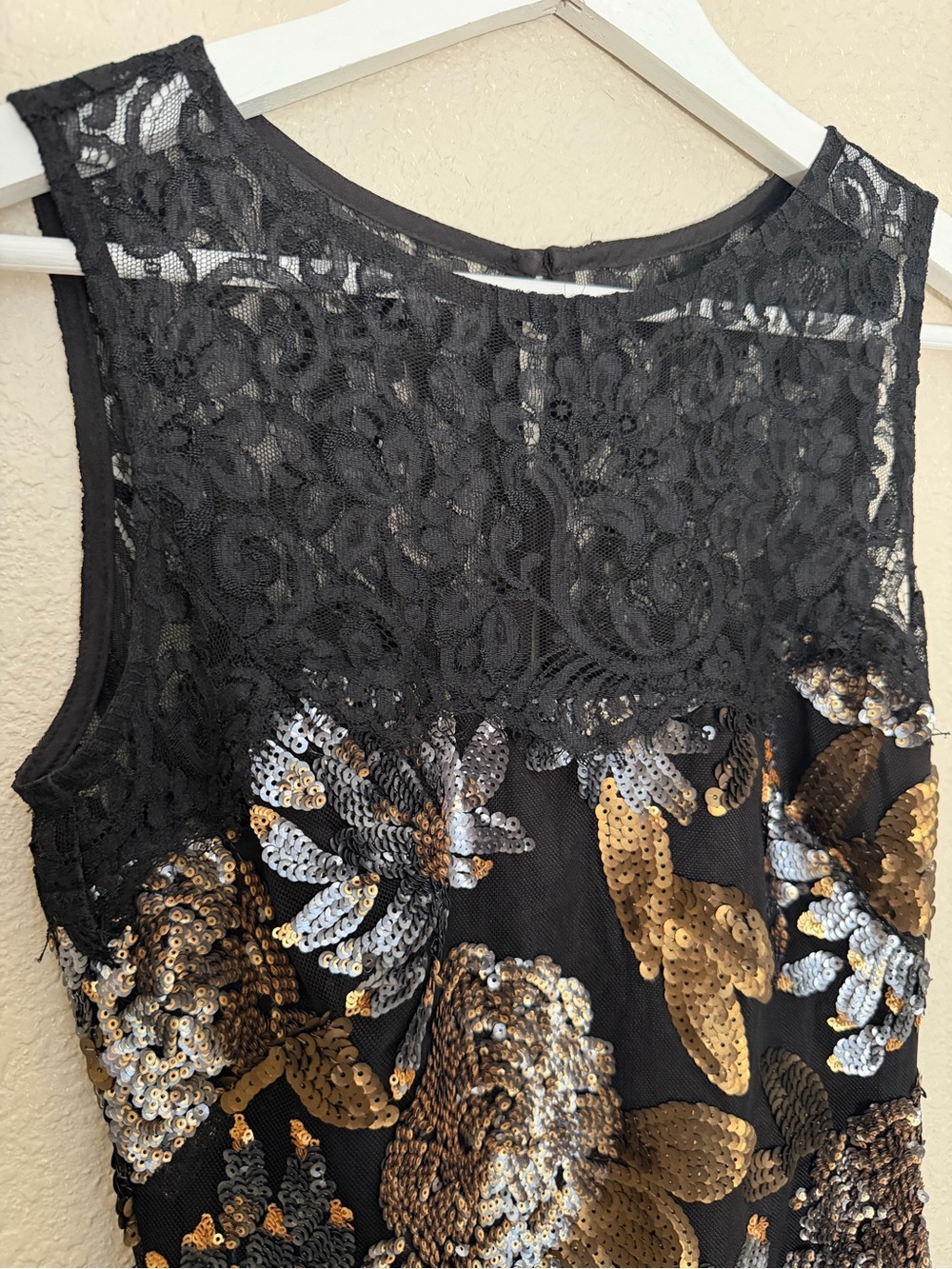 Nicole Miller “Like to Party” Black Lace Floral Sequin Cocktail Dress Sz 0 USA - Picture 3 of 13